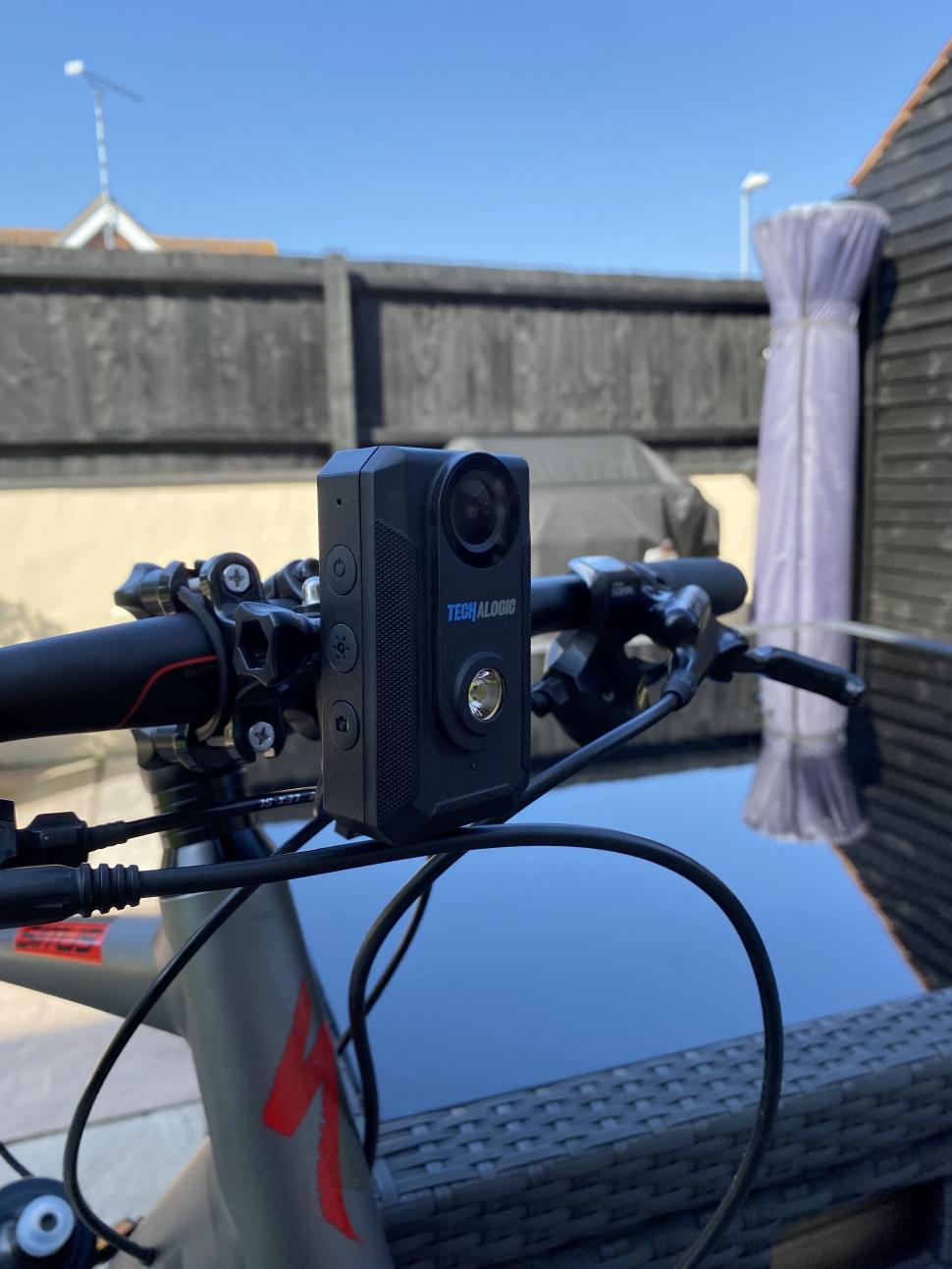 2021 techalogic camera light combo front