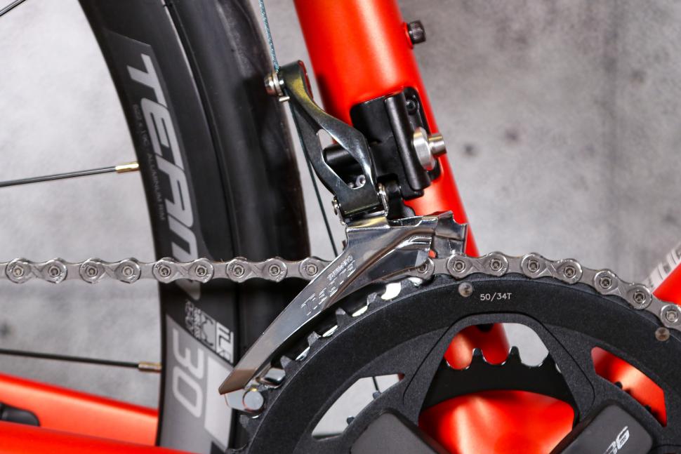 2021 Tifosi Scalare - front mech.jpg
