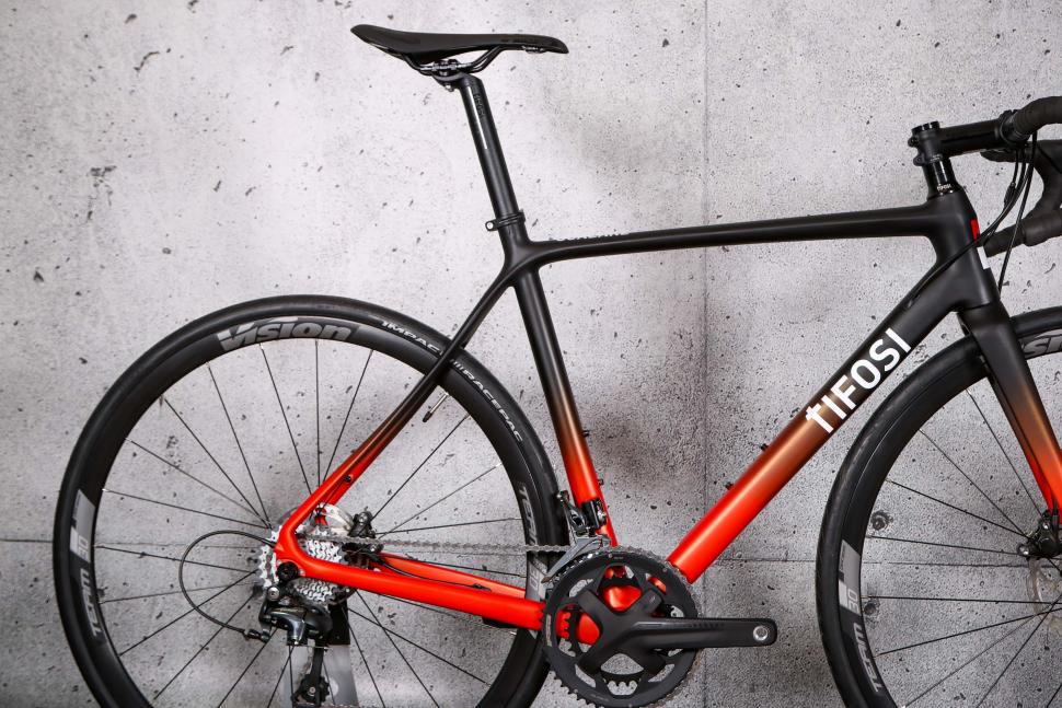 2021 Tifosi Scalare - rear.jpg