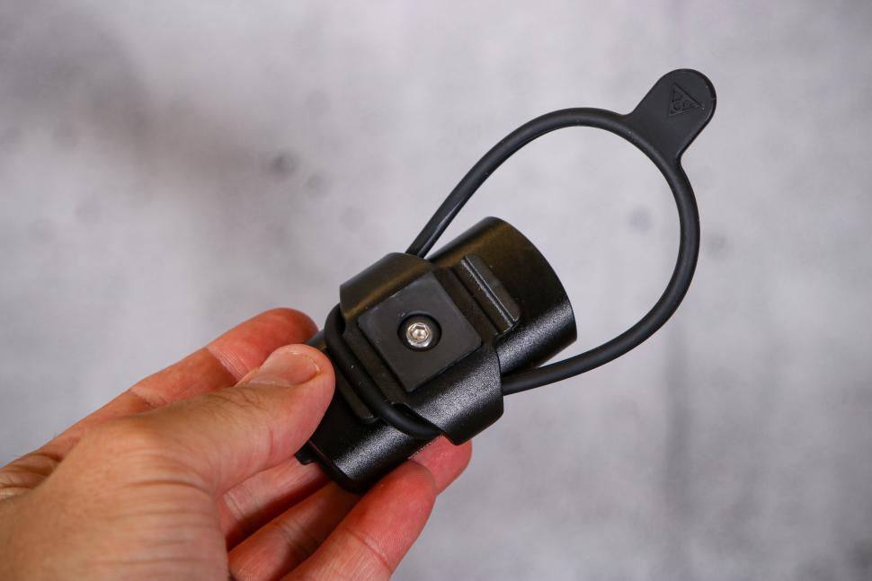 2021 Topeak Headlux 450 USB front light - mount.jpg