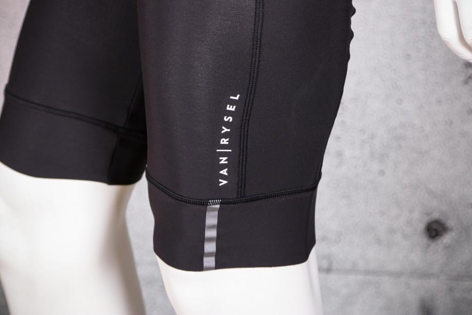 2021 Van Rysel RCR500 Super Roubaix Winter Bib Shorts - cuff detail.jpg