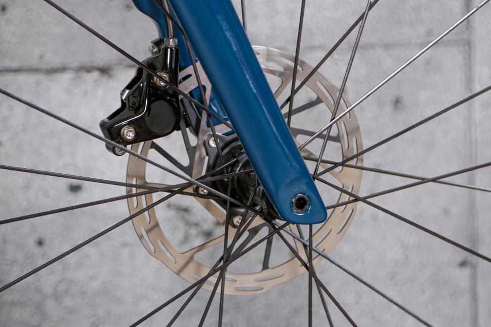 2021 Vitus Vitesse Evo - fork detail.jpg