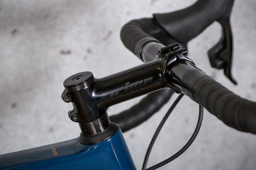 2021 Vitus Vitesse Evo - stem.jpg