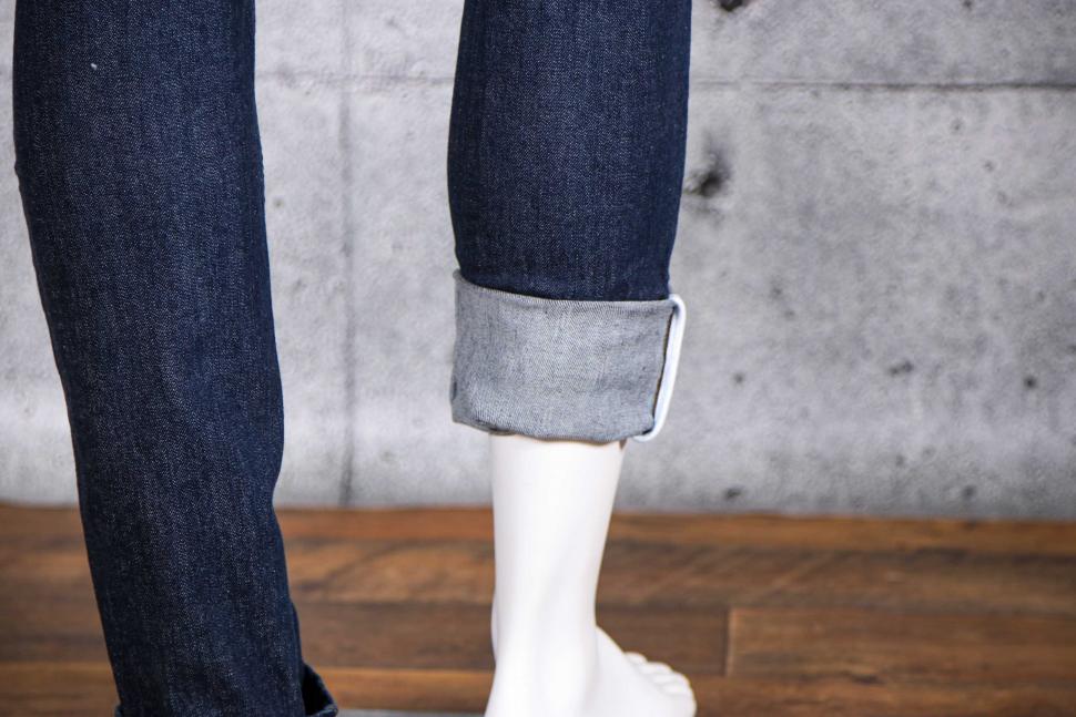 2021 Vulpine Mens Omnia Cycling jeans - turn up.jpg