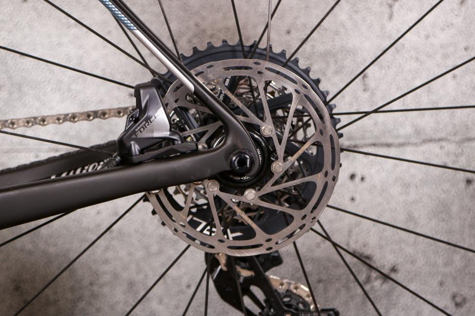 2021 Wilier Rave SLR - rear disc brake.jpg