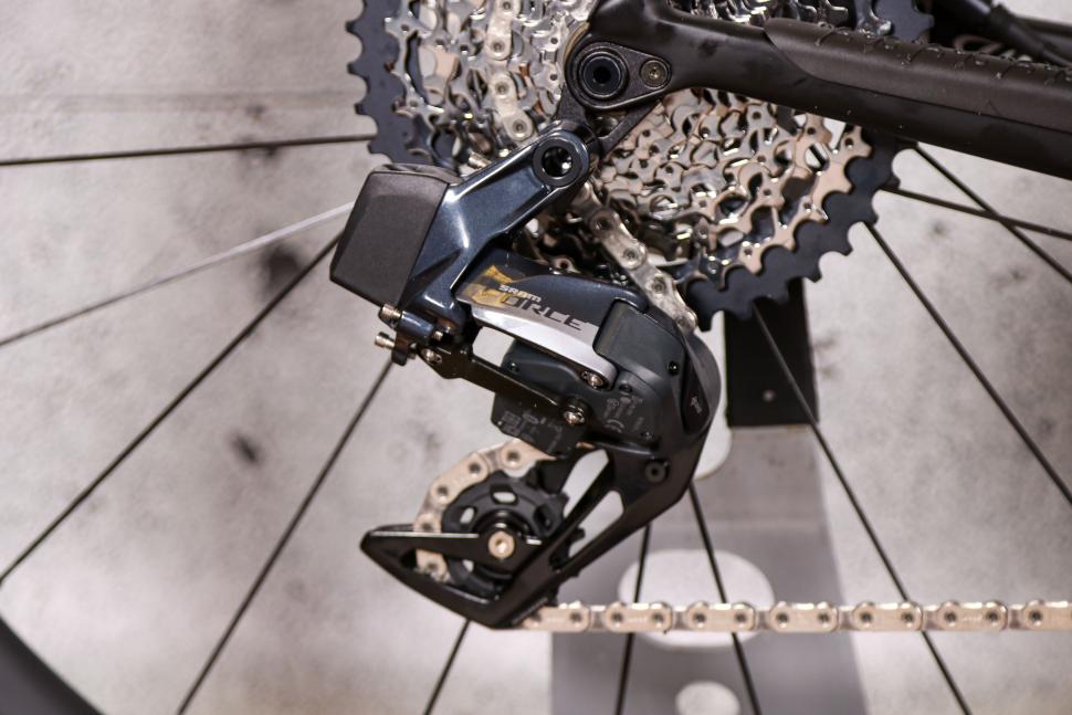 2021 Wilier Rave SLR - rear mech.jpg