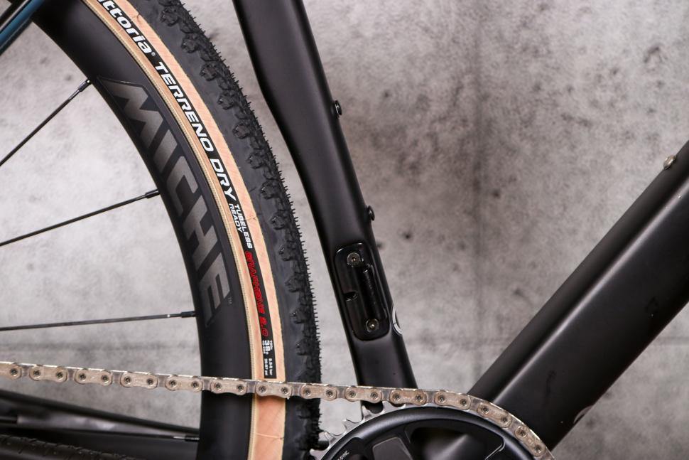 2021 Wilier Rave SLR - seat tube detail.jpg
