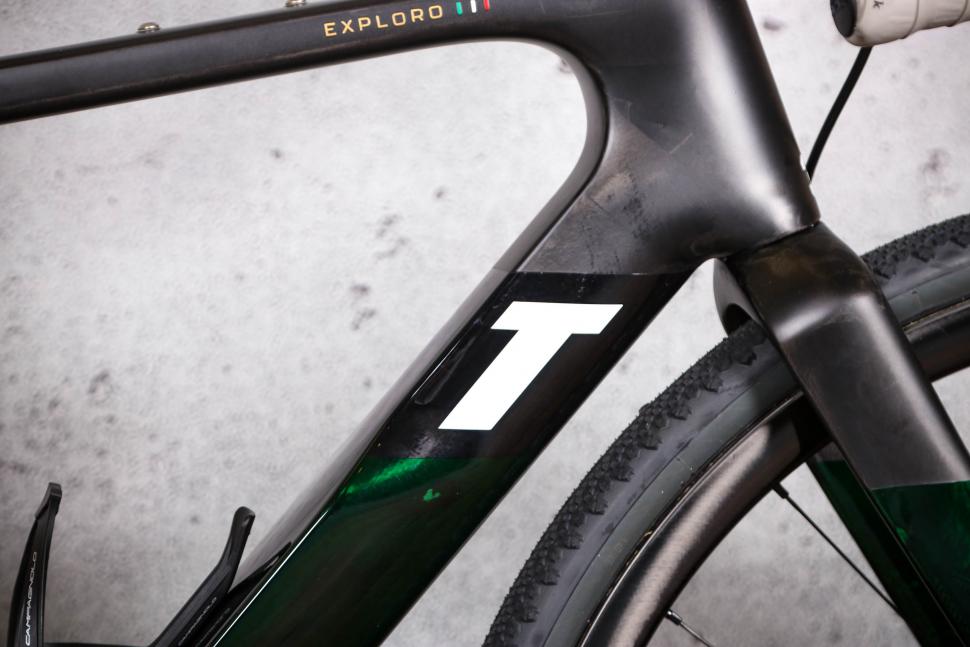 2022 3T Exploro Racemax Ekar 1x13 - down tube.jpg