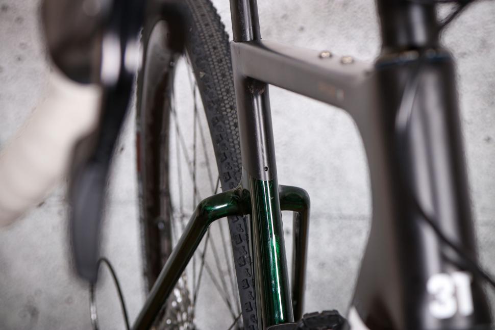 2022 3T Exploro Racemax Ekar 1x13 - seat tube bosses.jpg