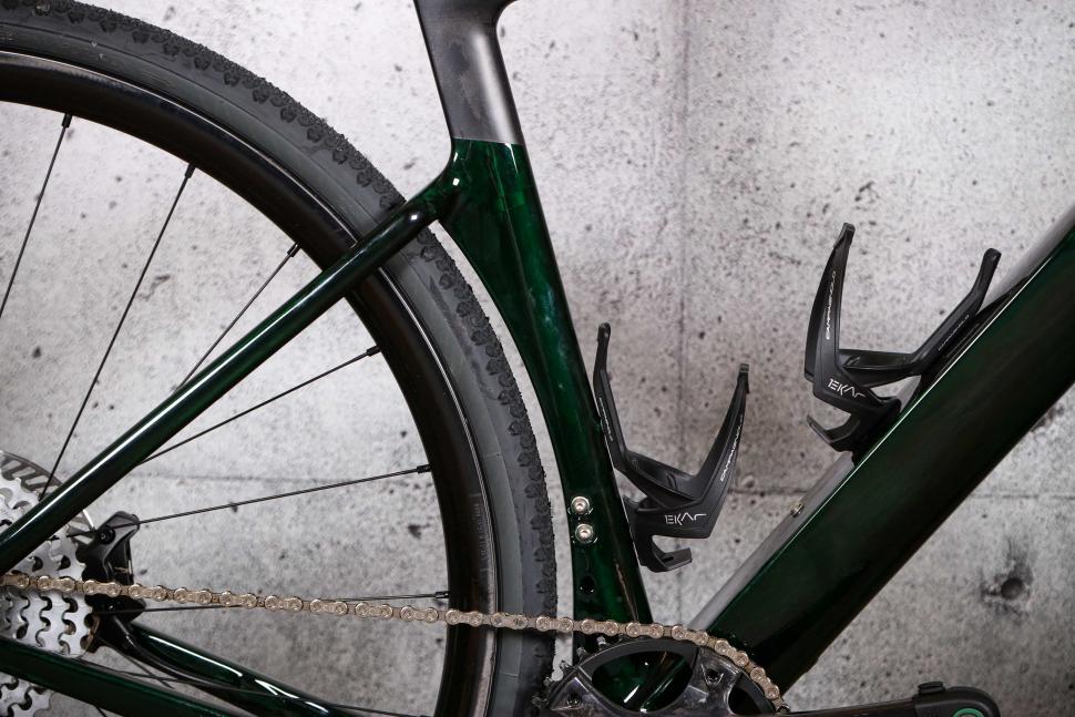 2022 3T Exploro Racemax Ekar 1x13 - seat tube profile.jpg