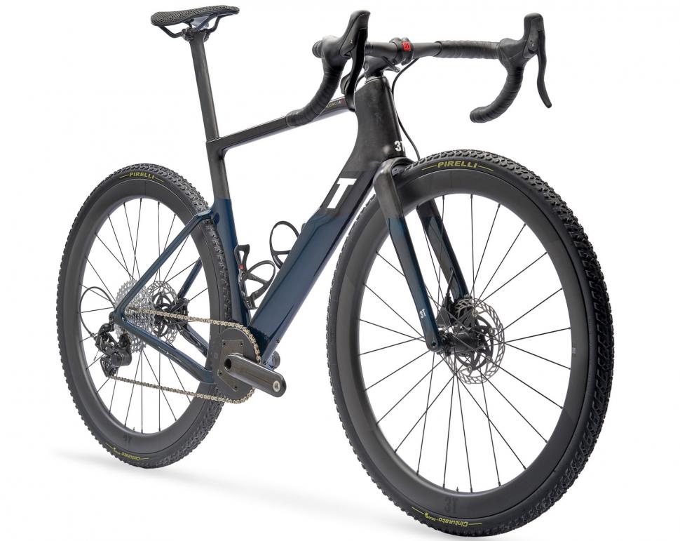 2022 3T Exploro Racemax Italia Dreambox - 14.jpeg
