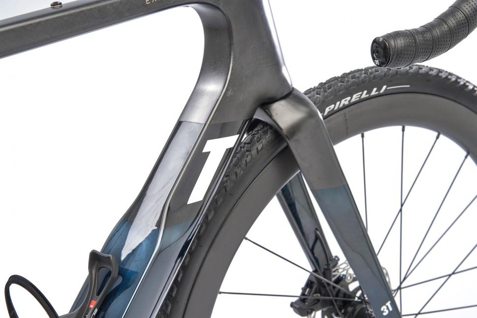 2022 3T Exploro Racemax Italia Dreambox - 3.jpeg
