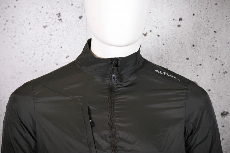 2022 Altura Airstream Men's Windproof Jacket - chest.jpg