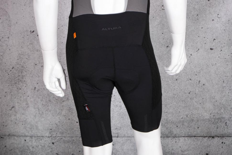 2022 Altura Endurance Men's Cycling Bib Shorts - legs back.jpg