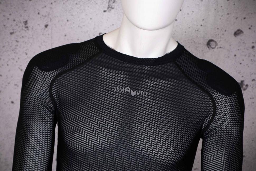 2022 ArmaUrto Impact Pro Base Layer - chest.jpg