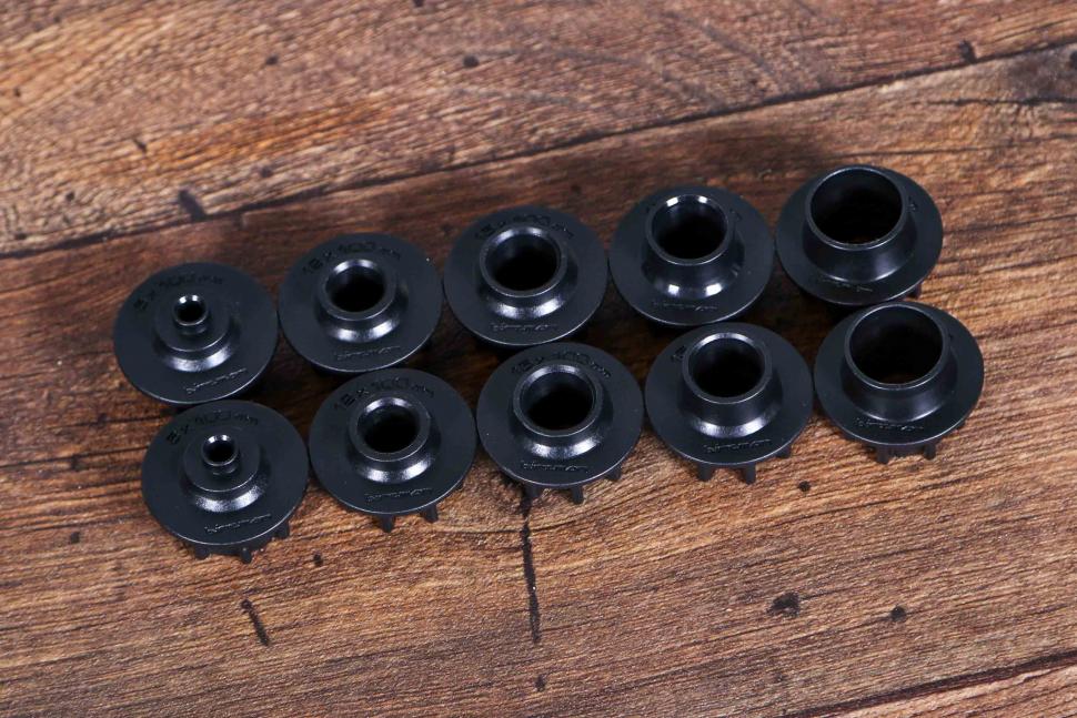 2022 Birzman Feexstand - adaptors.jpg