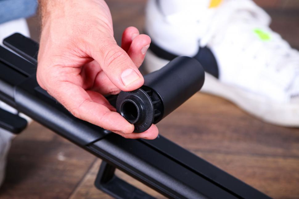 2022 Birzman Feexstand - adding adaptor.jpg