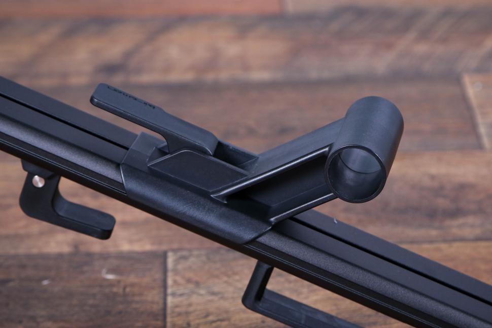 2022 Birzman Feexstand - fork clamp.jpg