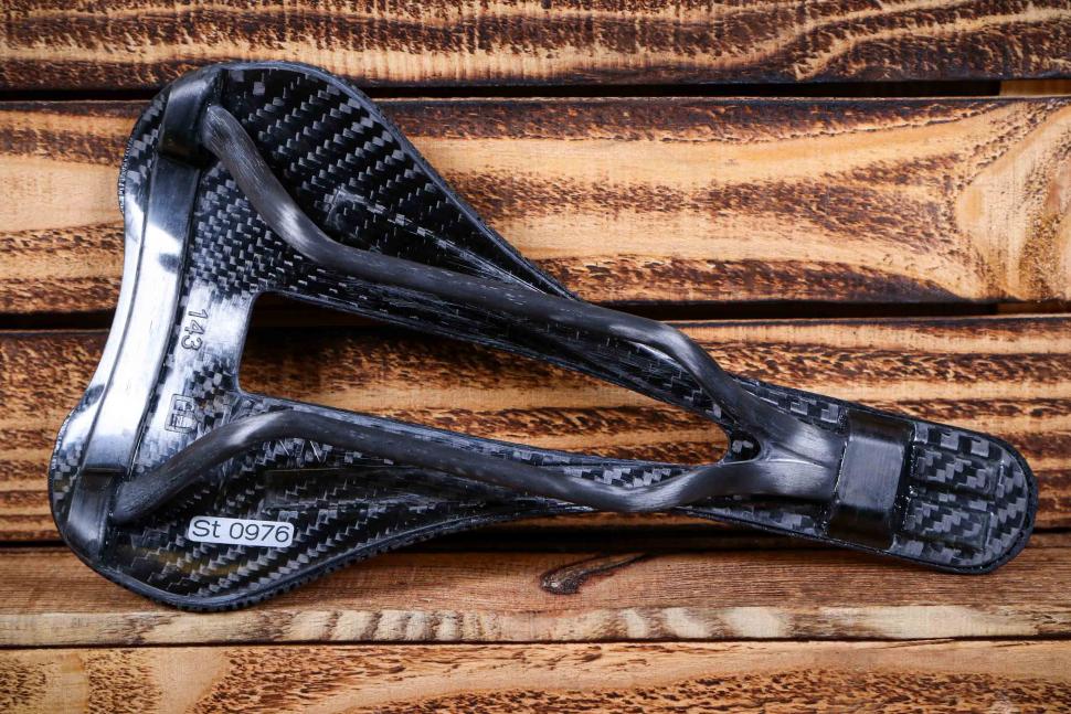 2022 Bjorn Setka Saddle - underside 2.jpg