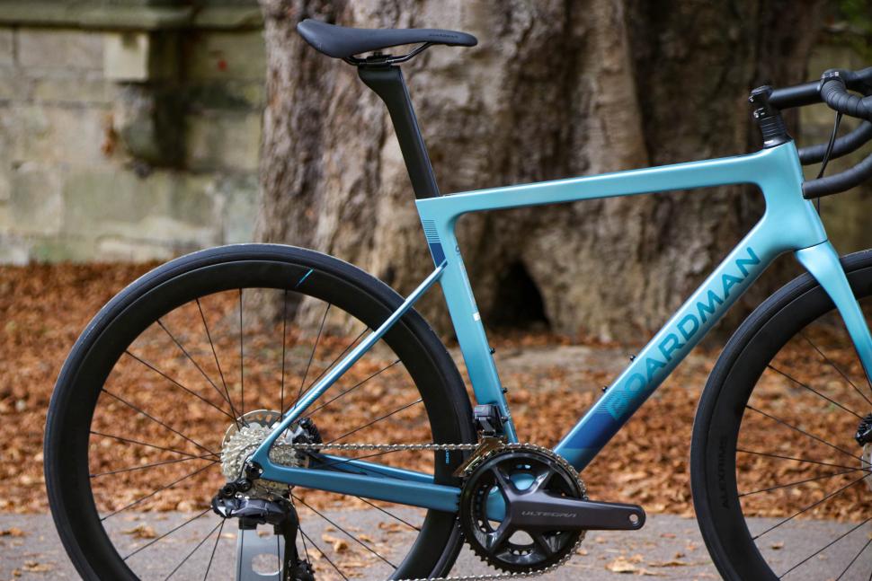 2022 Boardman SLR 9.6 Disc - rear.jpg