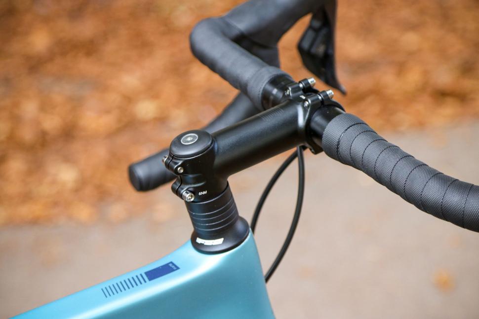 2022 Boardman SLR 9.6 Disc - stem.jpg