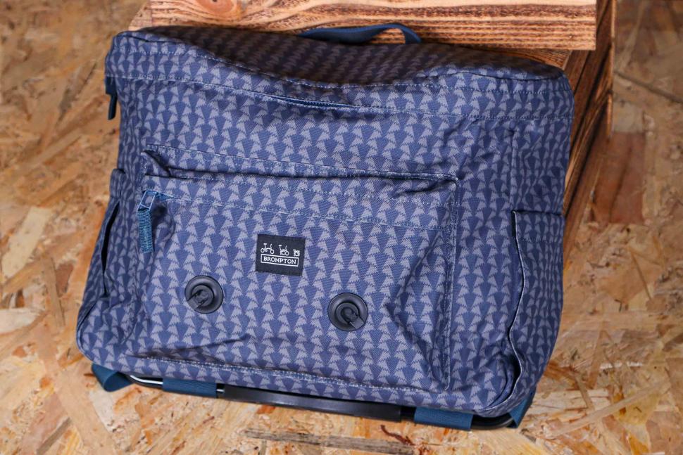 2022 Brompton Backpack Made with Liberty Fabric Jonathan - front.jpg