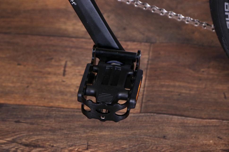 2022 Brompton P Line Urban Storm Grey High - folding pedal.jpg
