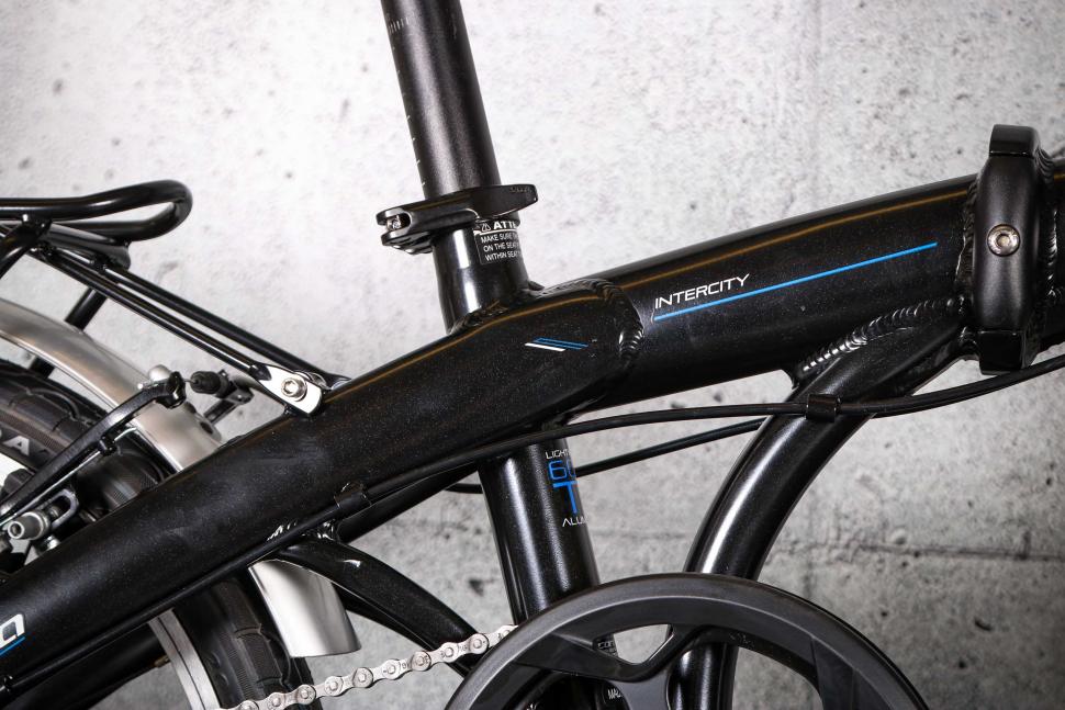 2022 Carrera Intercity Folding Bike - frame detail.jpg