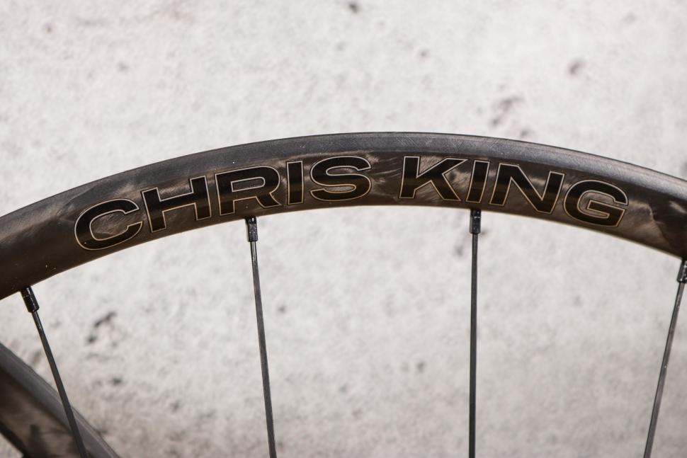 2022 Chris King GRD23 R45D Wheelset - decal.jpg