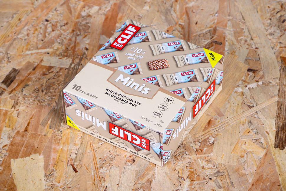 2022 Clif Bar Mini - White Chocolate Macadamia.jpg