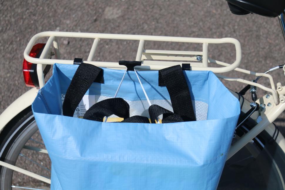 2022 Cobags Bikezac 2.0 Simply Blue Pannier Bag For Life 03.JPG