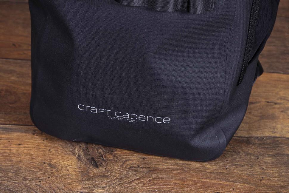 2022 Craft Cadence Pannier Backpack Convertible - base.jpg