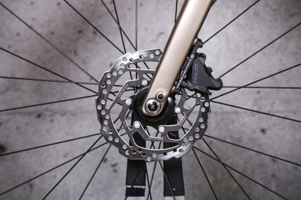 2022 Cube Nuroad EX - front disc brake.jpg
