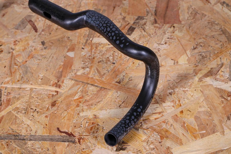2022 Deda Elementi Gera DCR Gravel Handlebars - drop bar 1.jpg