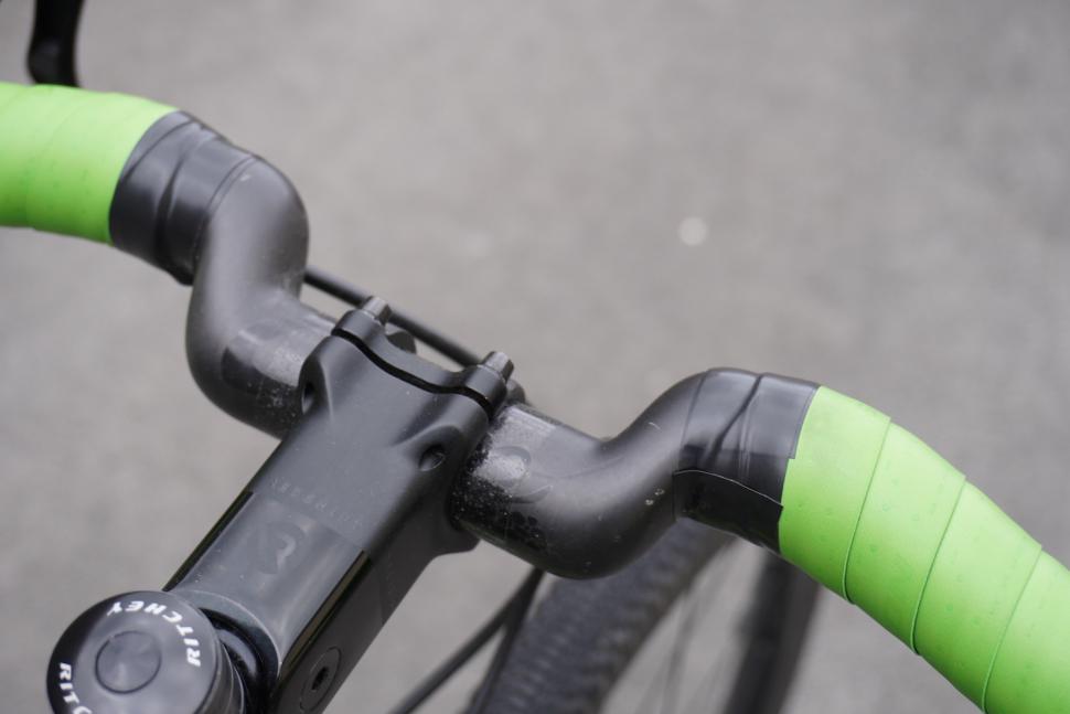 2022 Deda Elementi Gera DCR Gravel Handlebars fitted 5.JPG