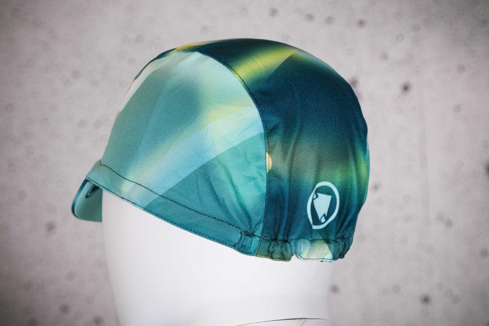 2022 Endura Women's Virtual Trail Cap LTD 4.jpg