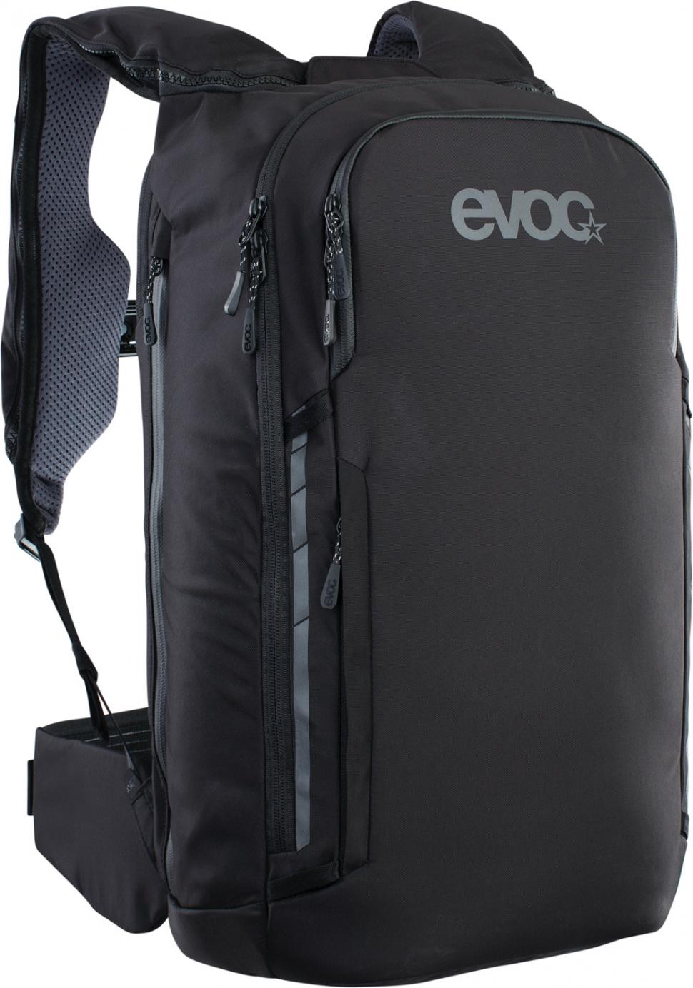 2022 Evoc Commute A.I.R. Pro 18 - 3.jpeg
