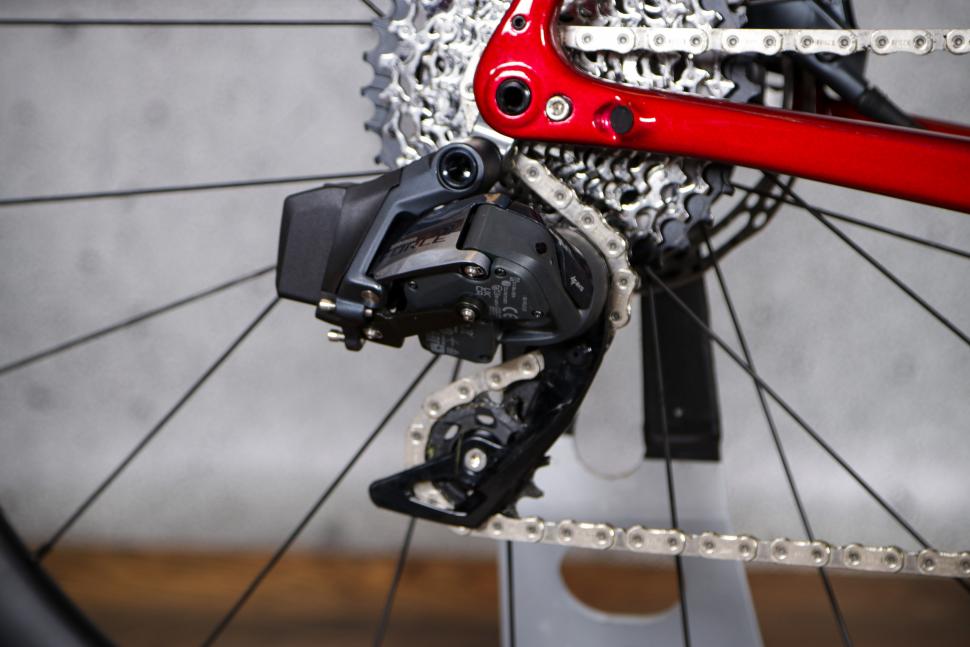 2022 Fara Cycling F-AR - rear mech.jpg