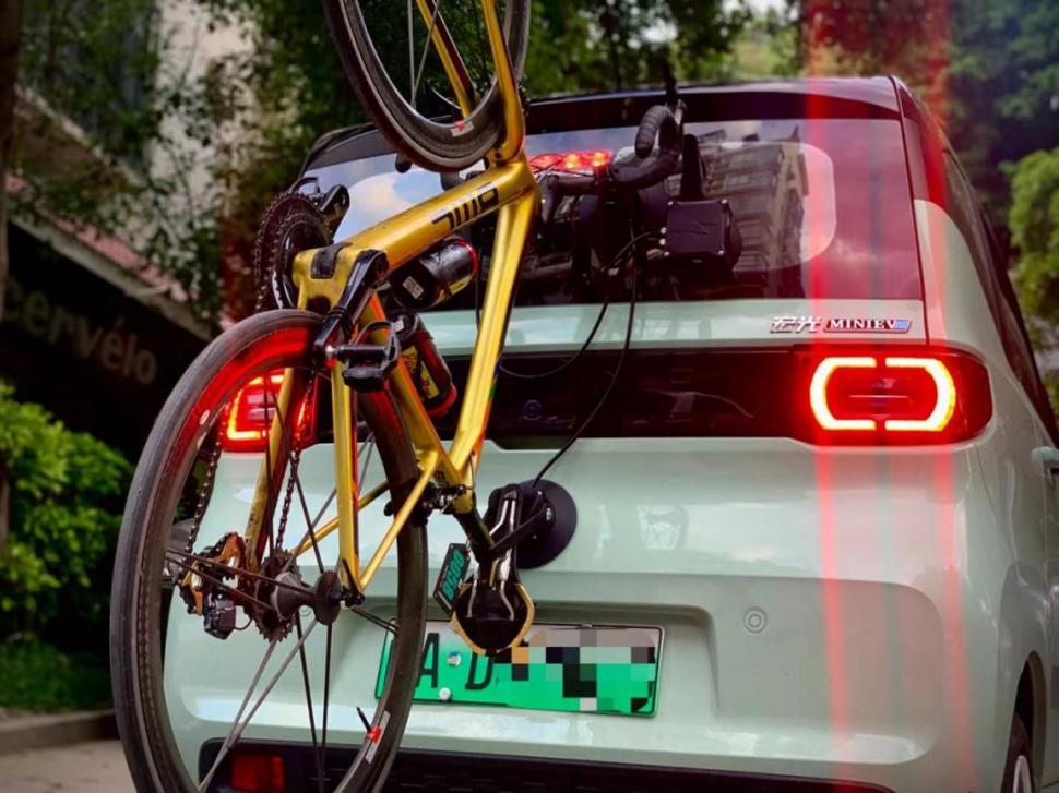 2022 Fovno inverted bike rack rear fitment