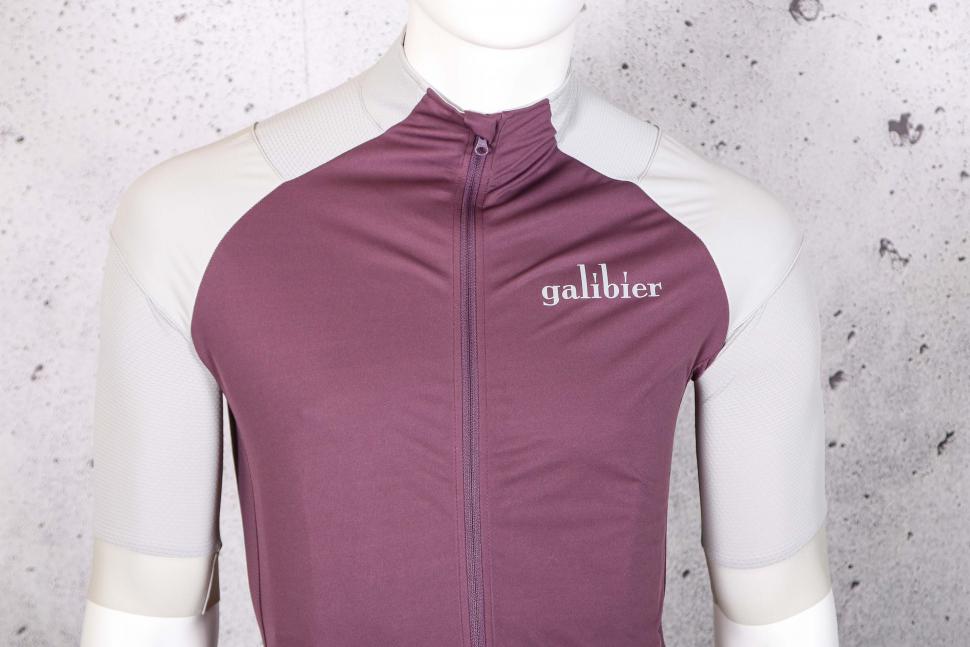 2022 Galibier Bordeaux Wind Jersey - chest.jpg