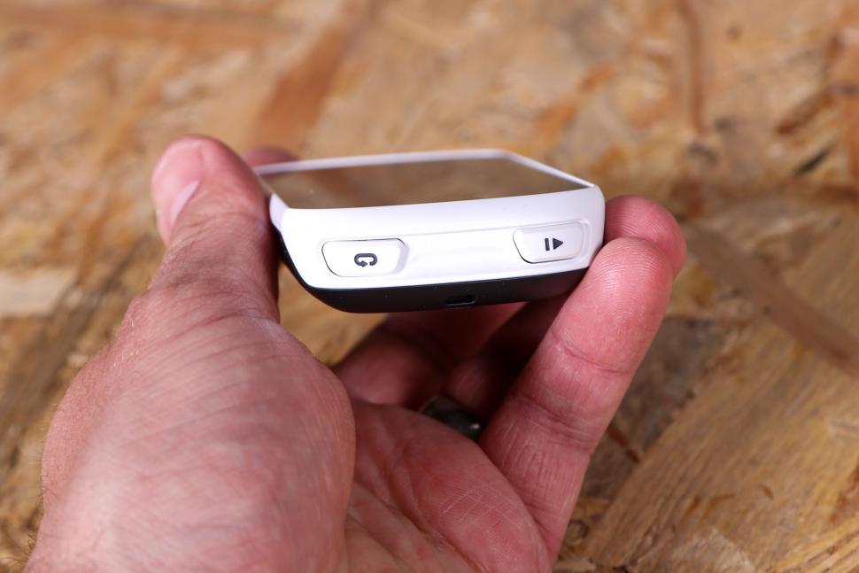 2022 Garmin Edge Explore - buttons.jpg