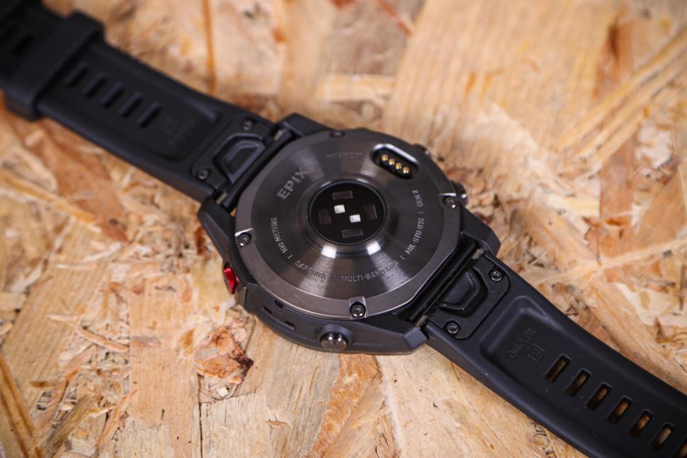 2022 Garmin epix Premium Active Smartwatch - back detail.jpg