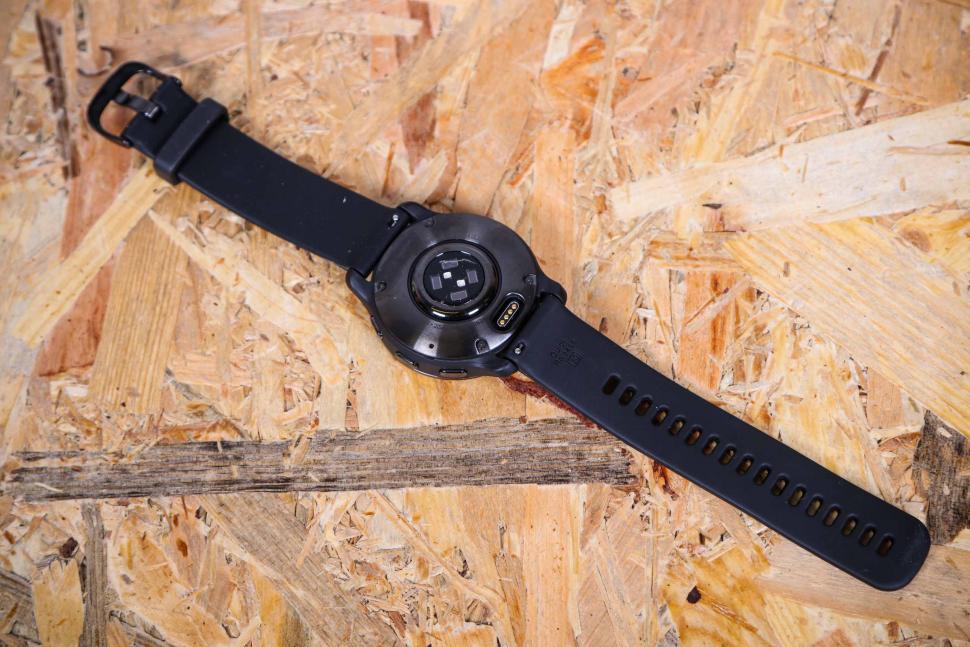 2022 Garmin Venu 2 Plus - back.jpg