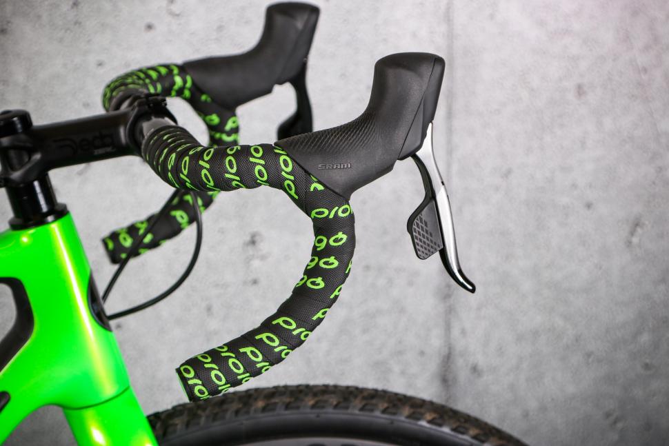 2022 Handsling CEXevo SRAM Force AXS - drop bar.jpg