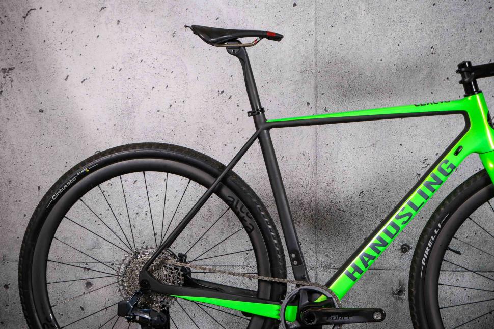 2022 Handsling CEXevo SRAM Force AXS - rear.jpg