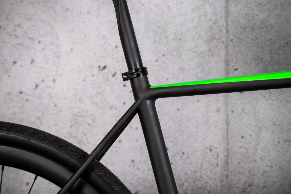 2022 Handsling CEXevo SRAM Force AXS - seat tube junction_.jpg