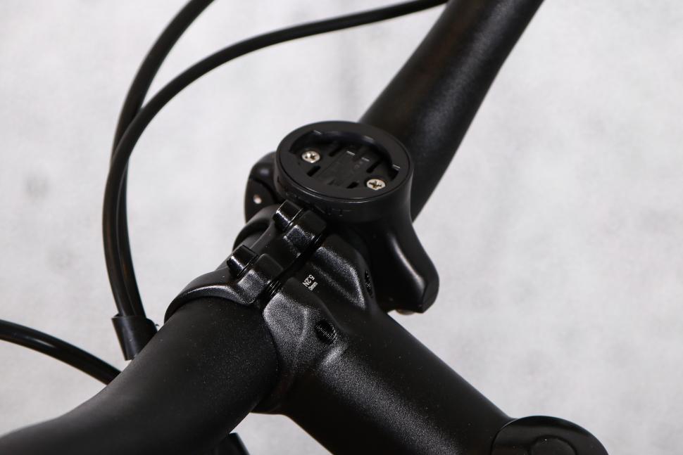 2022 Hornit DB140 - mount.jpg