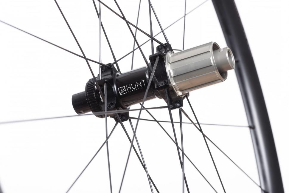 2022 Hunt Alloy SL Disc wheels - 1 (1)
