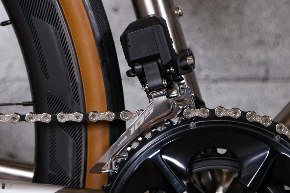 2022 J Guillem Major Shimano 105 Di2 - front mech.jpg