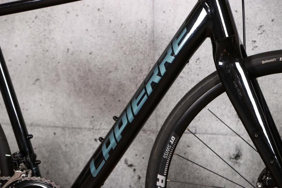 2022 Lapierre e-Sensium 5.2 - down tube.jpg